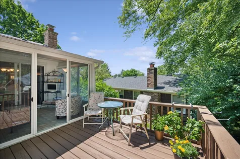 830 Woodhollow Lane Buffalo Grove IL 60089