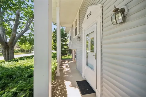 830 Woodhollow Lane Buffalo Grove IL 60089