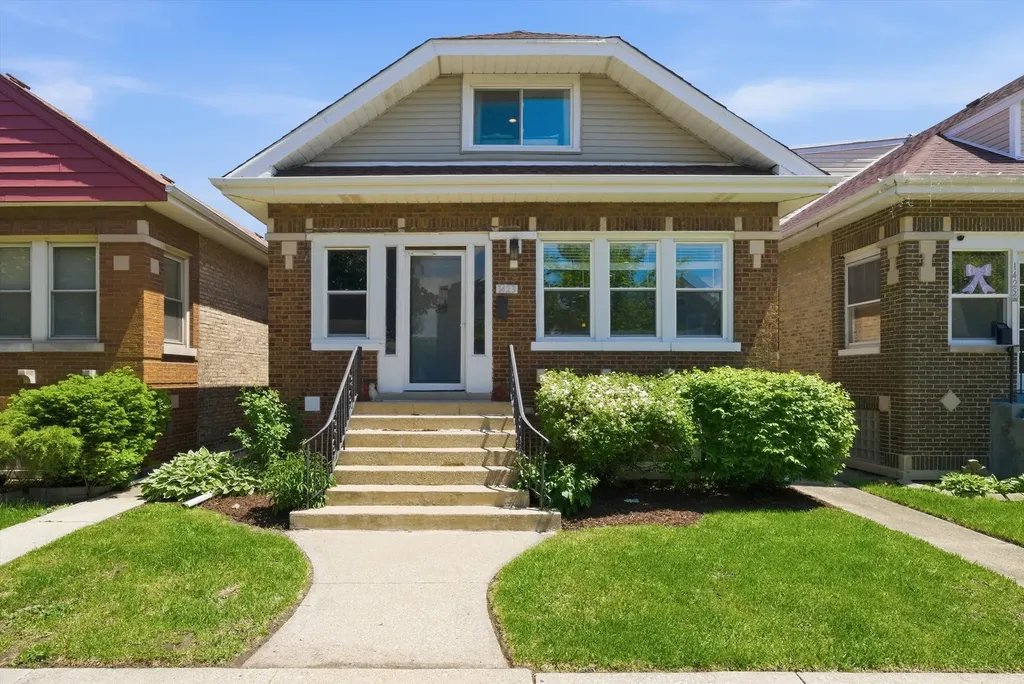 1423 Ridgeland Avenue Berwyn IL 60402