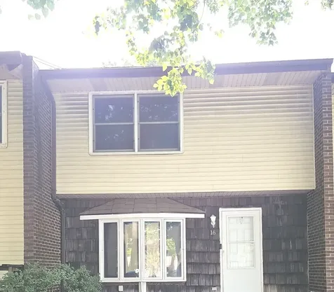 16 Dan Ireland Drive Plainfield IL 60544