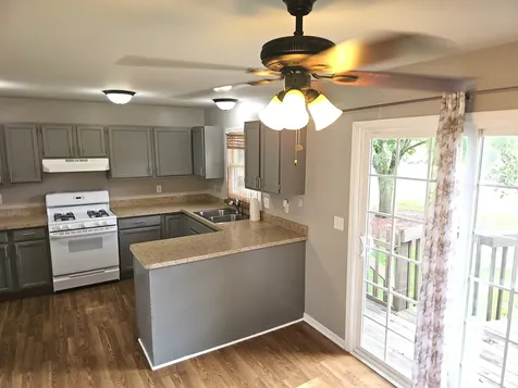 16 Dan Ireland Drive Plainfield IL 60544