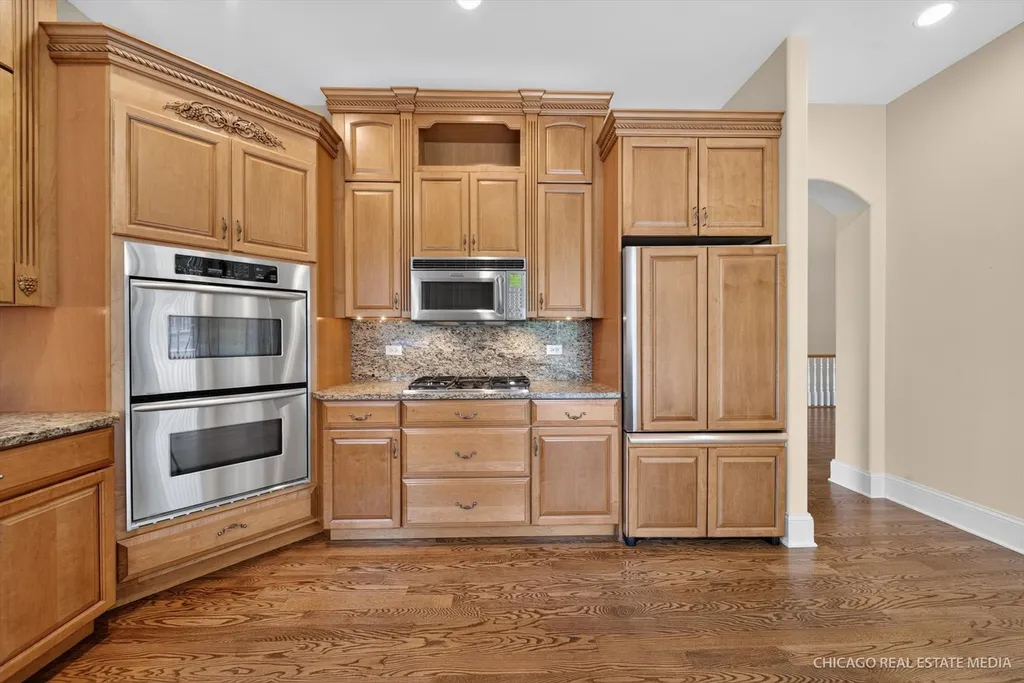 7 Castle Pines Court Lake In The Hills IL 60156