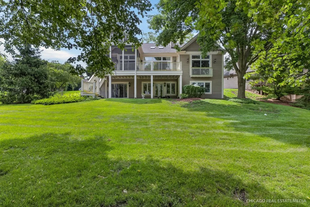 7 Castle Pines Court Lake In The Hills IL 60156