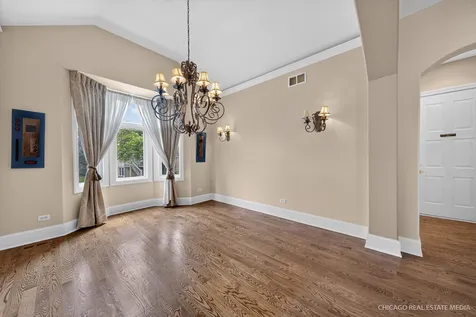 7 Castle Pines Court Lake In The Hills IL 60156