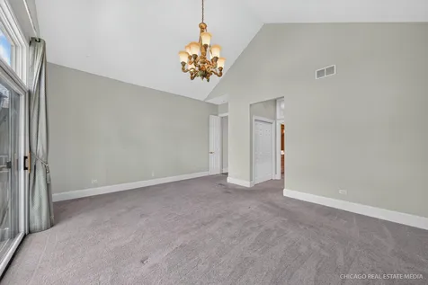 7 Castle Pines Court Lake In The Hills IL 60156