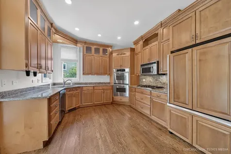 7 Castle Pines Court Lake In The Hills IL 60156