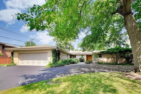 9139 Kedvale Avenue Skokie IL 60076