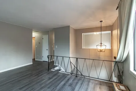 4239 Continental Drive Waukegan IL 60087