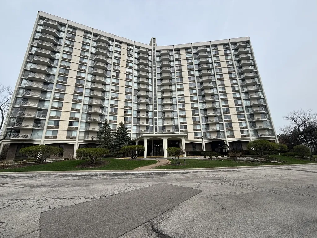 40 North Tower Road Oak Brook IL 60523