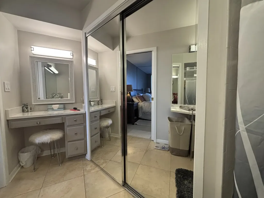 40 North Tower Road Oak Brook IL 60523