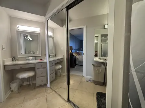 40 North Tower Road Oak Brook IL 60523