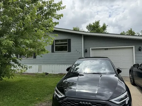 609 Tanglewood Road Matteson IL 60443