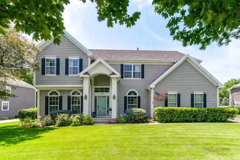 115 Bridle Path Lane Fox River Grove IL 60021