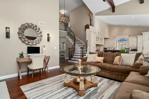 115 Bridle Path Lane Fox River Grove IL 60021