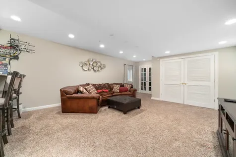 115 Bridle Path Lane Fox River Grove IL 60021