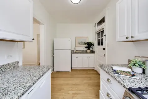408 Ridge Avenue Evanston IL 60202