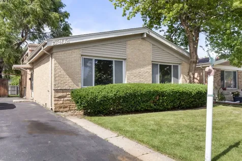 5302 Jarvis Avenue Skokie IL 60077