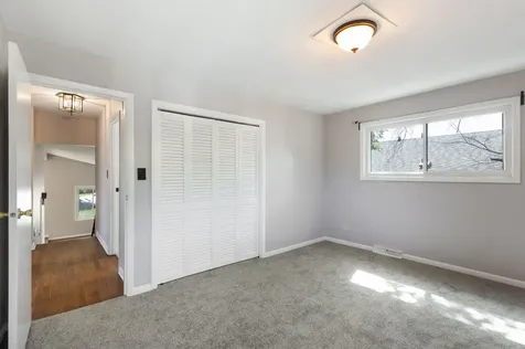5302 Jarvis Avenue Skokie IL 60077