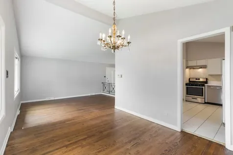 5302 Jarvis Avenue Skokie IL 60077