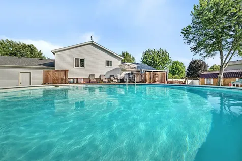 1540 Carol Anne Drive Morris IL 60450