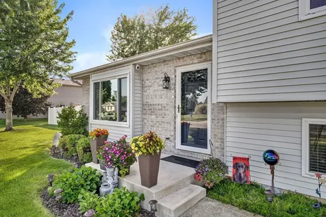 1540 Carol Anne Drive Morris IL 60450