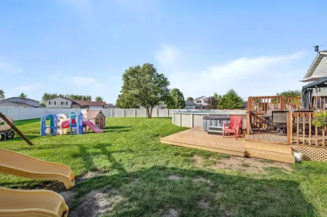 1540 Carol Anne Drive Morris IL 60450