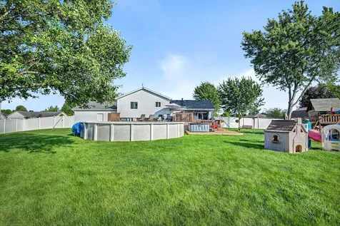 1540 Carol Anne Drive Morris IL 60450