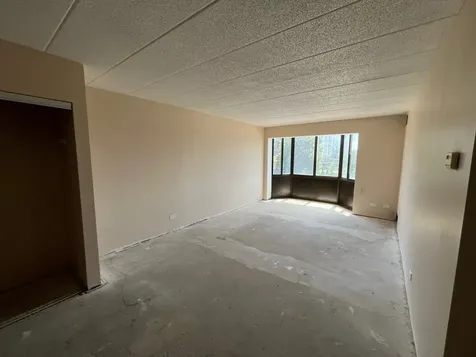 606 East Woodland Park Avenue Chicago IL 60616