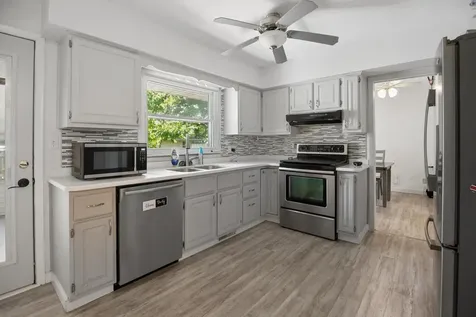 26 Skyview Drive Springfield IL 62702