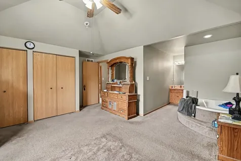5712 Kathryn Lane Matteson IL 60443
