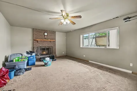 5712 Kathryn Lane Matteson IL 60443