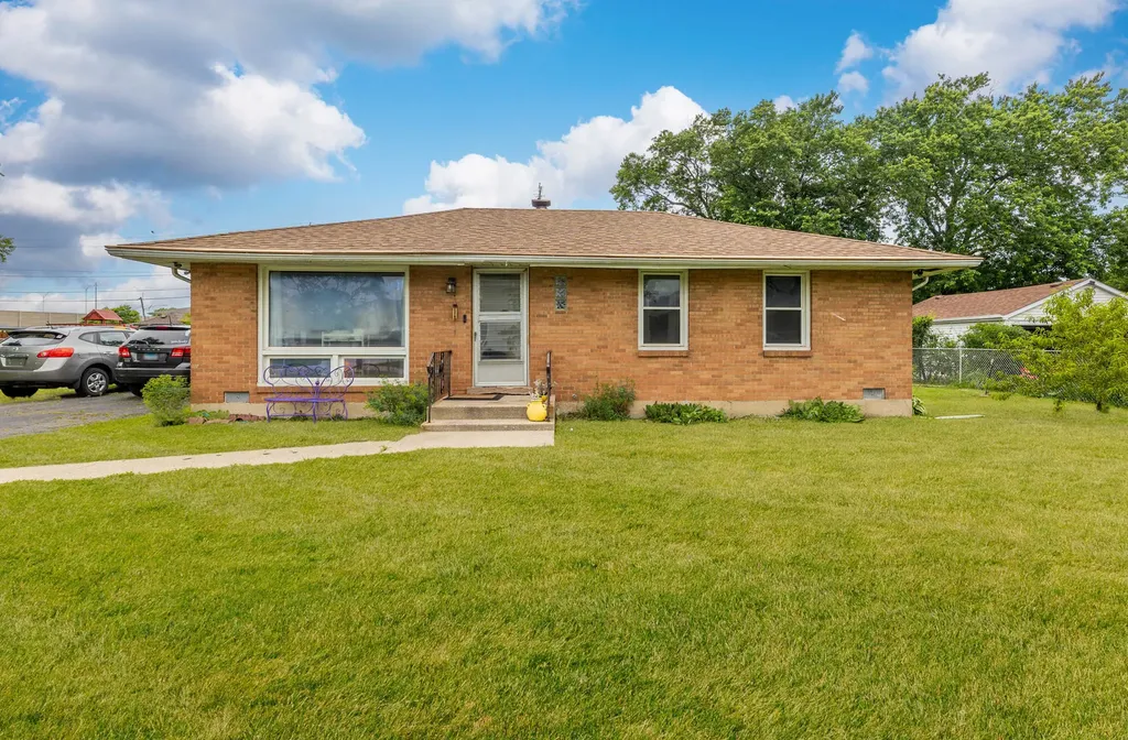 8040 South 85th Court Justice IL 60458