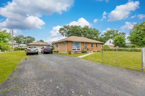 8040 South 85th Court Justice IL 60458
