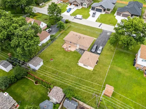 8040 South 85th Court Justice IL 60458