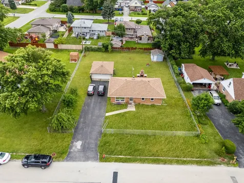 8040 South 85th Court Justice IL 60458