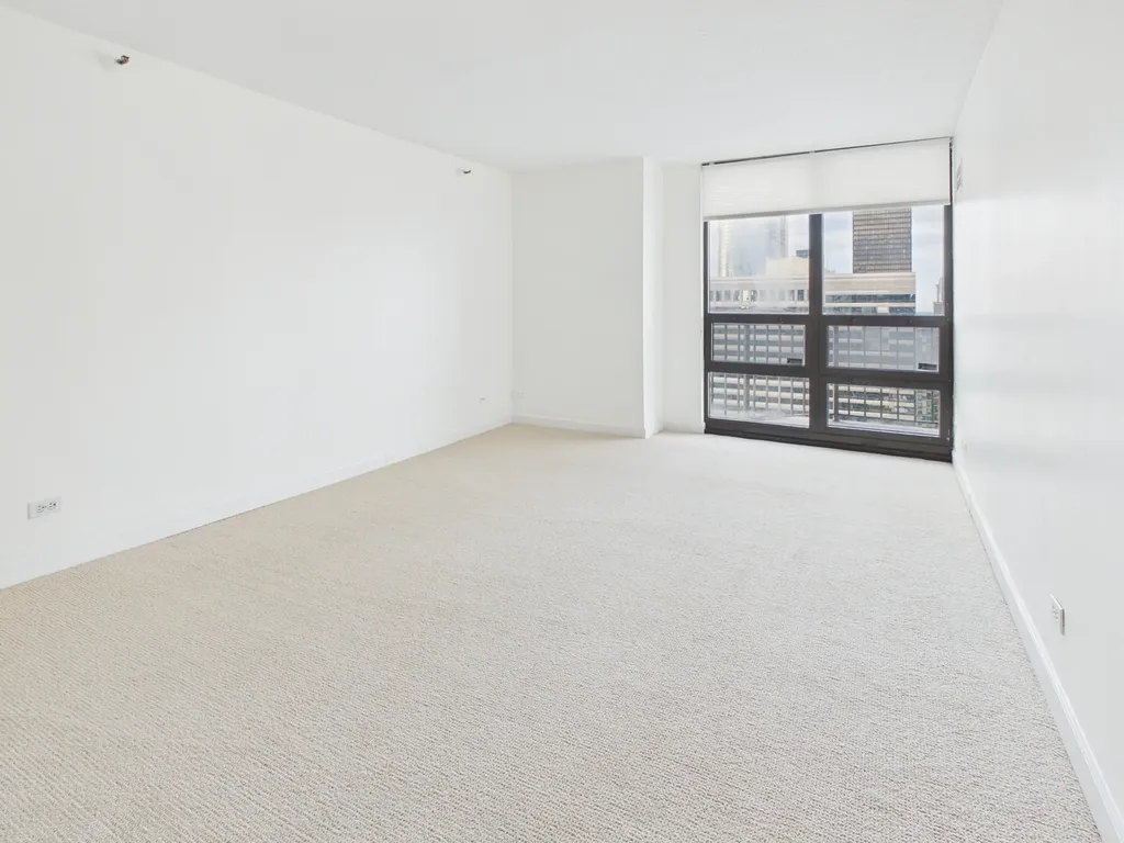 10 East Ontario Street Chicago IL 60611