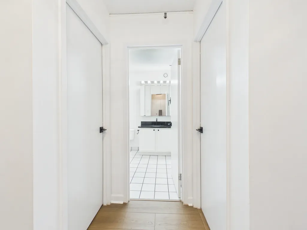 10 East Ontario Street Chicago IL 60611