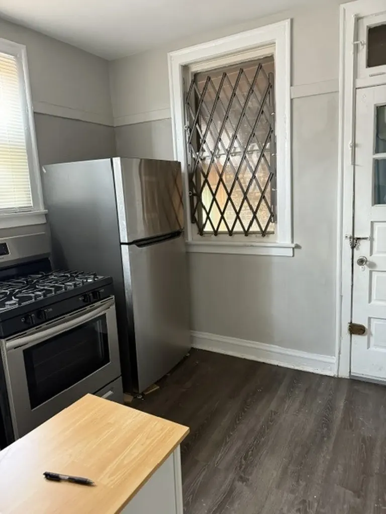 1526 West 89th Street Chicago IL 60620