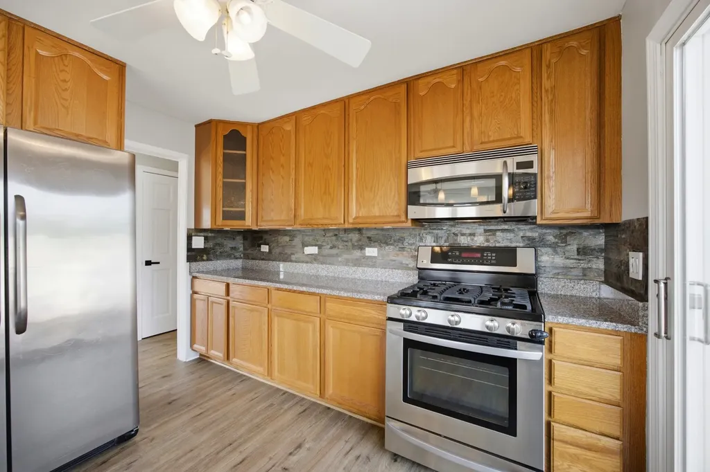 38 Blue Ridge Drive Glendale Heights IL 60139