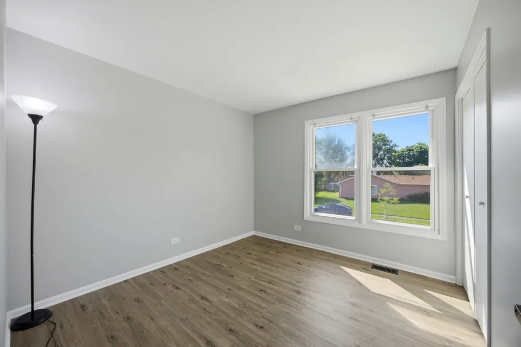38 Blue Ridge Drive Glendale Heights IL 60139