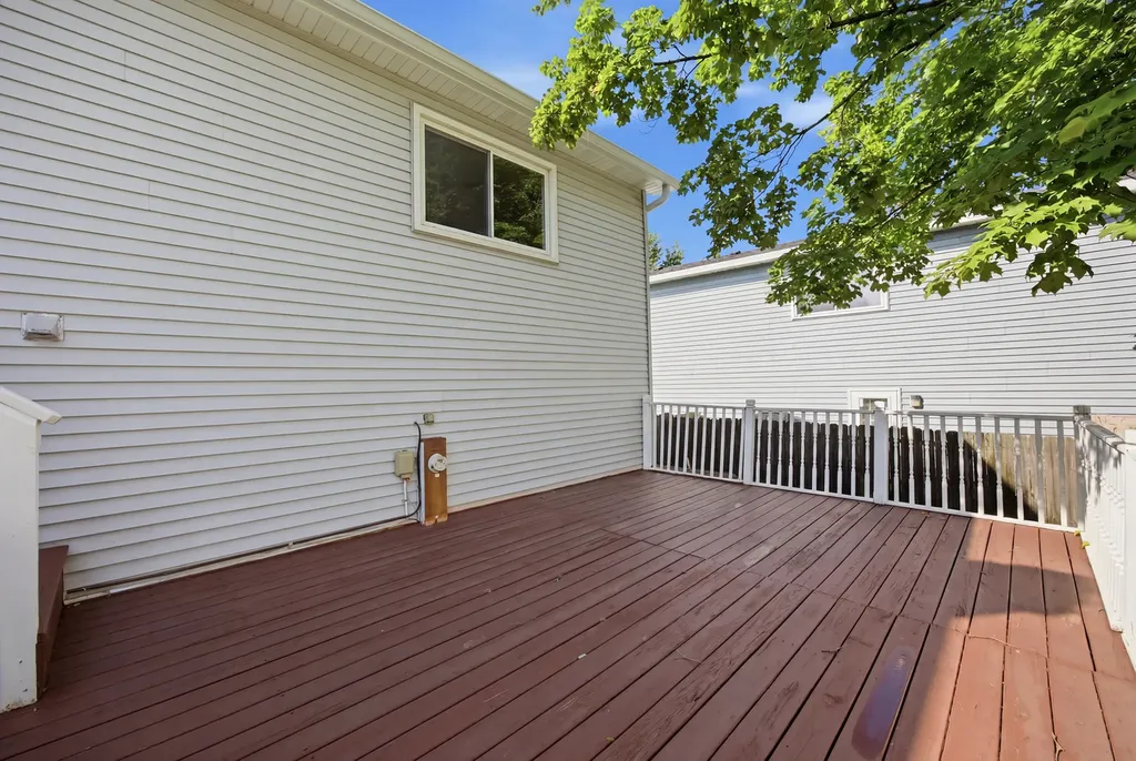 38 Blue Ridge Drive Glendale Heights IL 60139