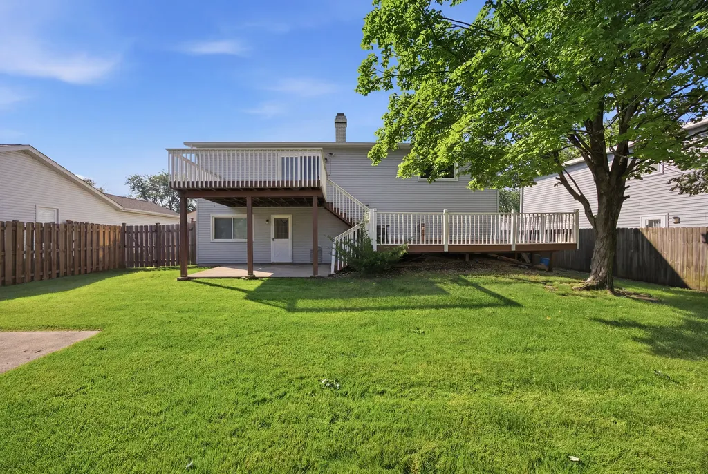 38 Blue Ridge Drive Glendale Heights IL 60139