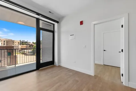 3140 North Clybourn Avenue Chicago IL 60657