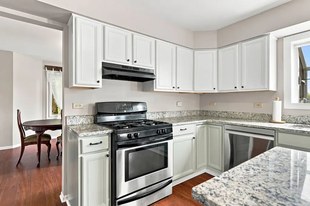 10 Timber Mill Court Bolingbrook IL 60490