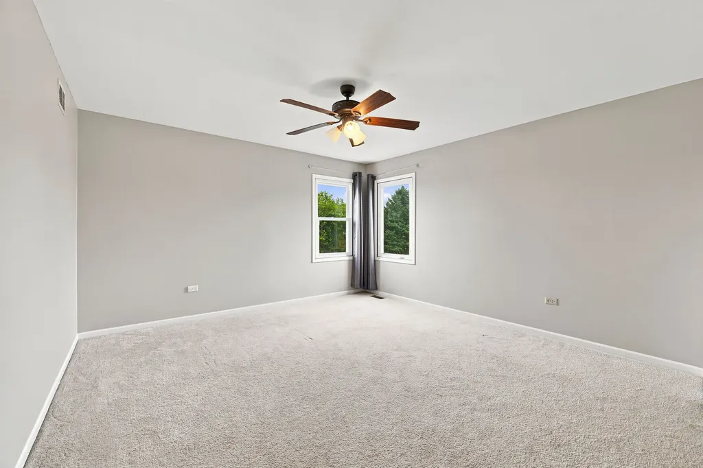 10 Timber Mill Court Bolingbrook IL 60490