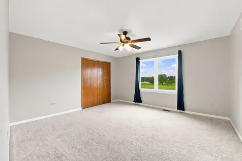 10 Timber Mill Court Bolingbrook IL 60490