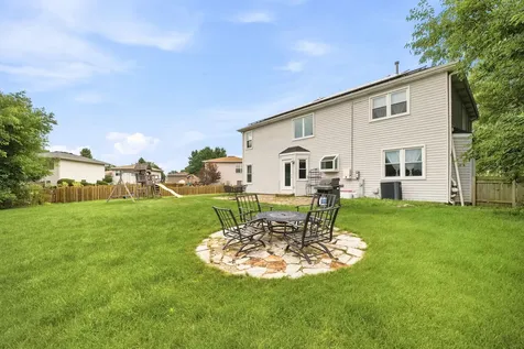 10 Timber Mill Court Bolingbrook IL 60490