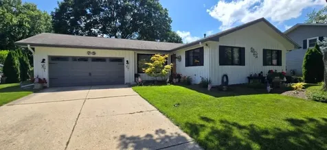 73 Devonshire Circle Elgin IL 60123