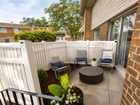 885 White Oak Lane University Park IL 60484