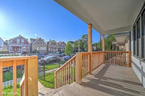 934 North Saint Louis Avenue Chicago IL 60651